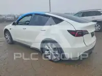 2023 Tesla Model Y photo