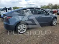 2023 Tesla Model Y фото