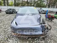 2023 Tesla Model Y фото