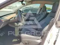 2023 Tesla Model Y фото