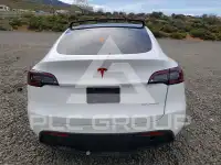 2023 Tesla Model Y фото