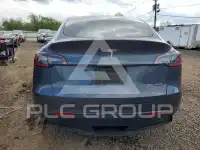 2023 Tesla Model Y фото