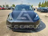 2023 Tesla Model Y фото