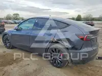 2023 Tesla Model Y фото