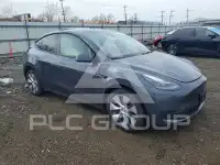 2023 Tesla Model Y фото