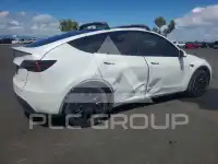 2023 Tesla Model Y photo