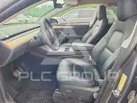 2023 Tesla Model Y фото