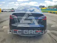2023 Tesla Model Y фото