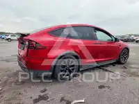 2023 Tesla Model X фото