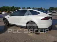 2023 Tesla Model X фото