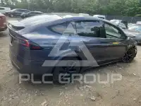 2023 Tesla Model X фото