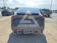 2023 Tesla Model X фото