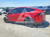 2023 Tesla Model X фото