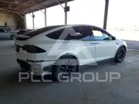 2023 Tesla Model X фото