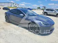 2023 Tesla Model S photo