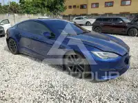 2023 Tesla Model S фото