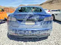 2023 Tesla Model S фото