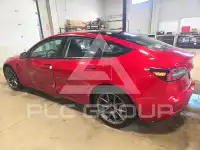 2023 Tesla Model 3 фото