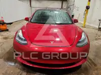 2023 Tesla Model 3 фото