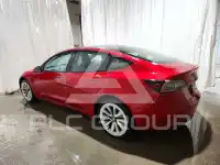 2023 Tesla Model 3 фото