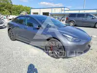 2023 Tesla Model 3 фото