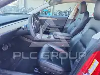 2023 Tesla Model 3 фото