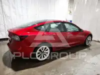 2023 Tesla Model 3 фото