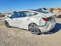 2023 Tesla Model 3 фото
