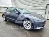 2023 Tesla Model 3 фото