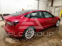 2023 Tesla Model 3 фото