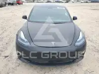 2023 Tesla Model 3 photo