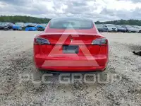 2023 Tesla Model 3 фото