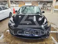 2023 Tesla Model 3 фото