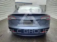 2023 Tesla Model 3 фото