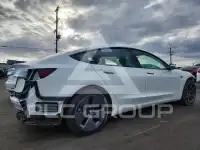 2023 Tesla Model 3 photo