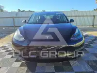 2023 Tesla Model 3 фото