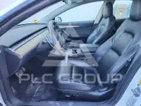 2023 Tesla Model 3 фото
