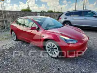 2023 Tesla Model 3 фото