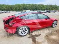 2023 Tesla Model 3 фото