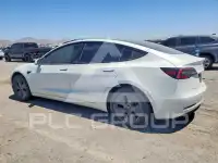 2023 Tesla Model 3 photo