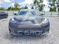 2023 Tesla Model 3 фото