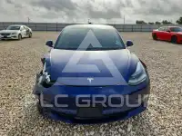 2023 Tesla Model 3 photo