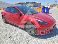 2023 Tesla Model 3 фото