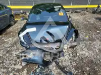 2023 Tesla Model 3 фото