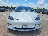 2023 Tesla Model 3 photo