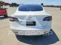 2023 Tesla Model 3 photo