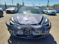 2023 Tesla Model 3 photo