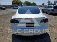 2023 Tesla Model 3 фото