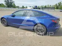 2023 Tesla Model 3 фото