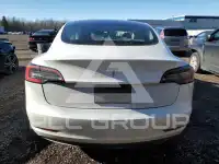 2023 Tesla Model 3 photo